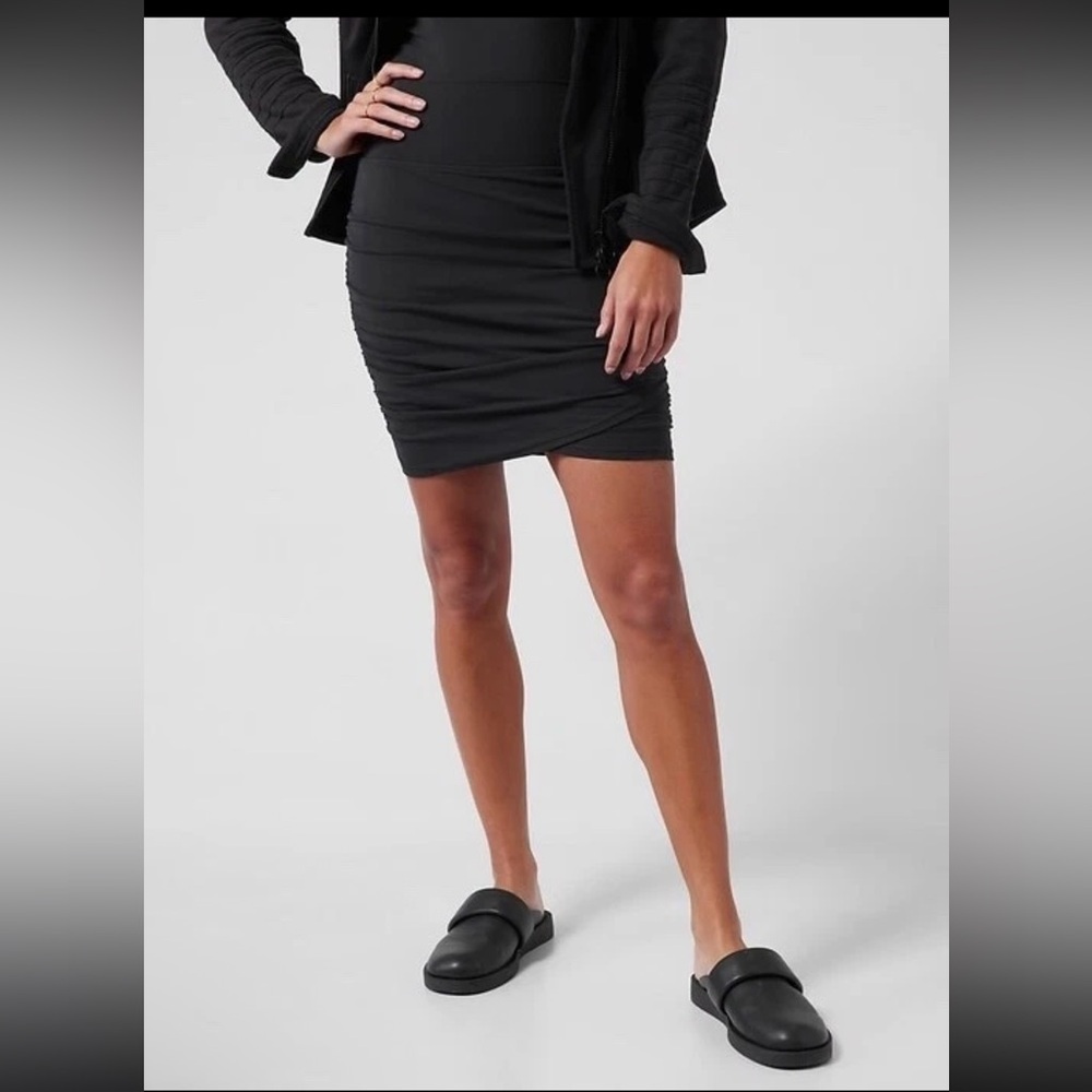 Athleta Black Transcend Skort 2X JUPE Short Transcend